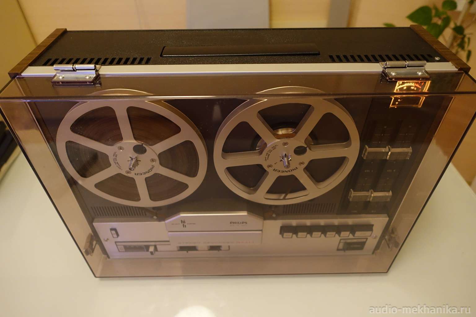 Philips N4414